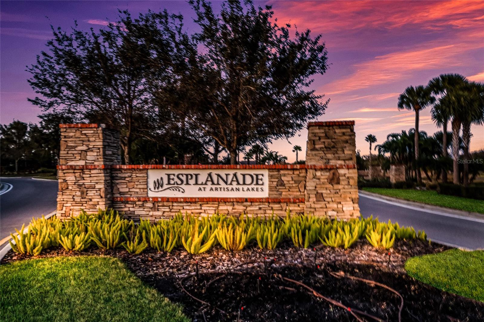 ARTISAN LAKES ESPLANADE PH I SP A-D - Residential
