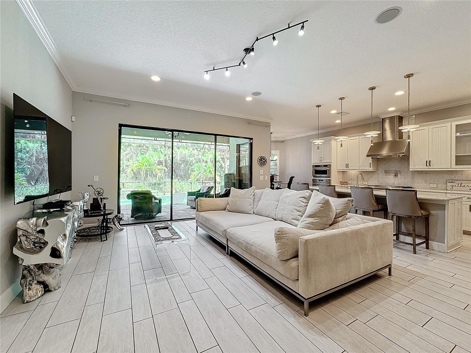 ARTISAN LAKES ESPLANADE PH I SP A-D - Residential
