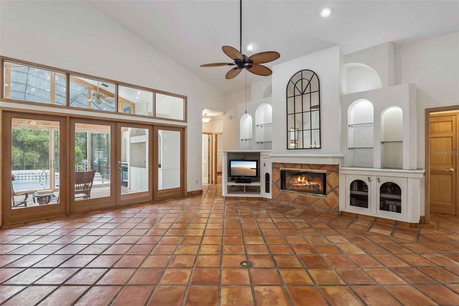 SABAL POINT SABAL CREEK AT - Residential