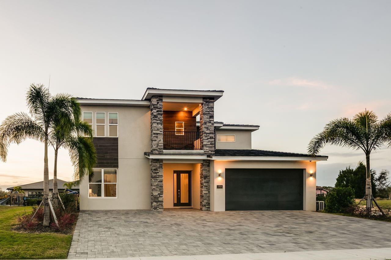 Spectacular 8 bed 8.5 bath home in Reunion Resort.  Incredible private pool.  Fully furnished and ready for move in.  Located in the exclusive Eagle Estates community in Reunion Resort.  Theme rooms make this a must see home.