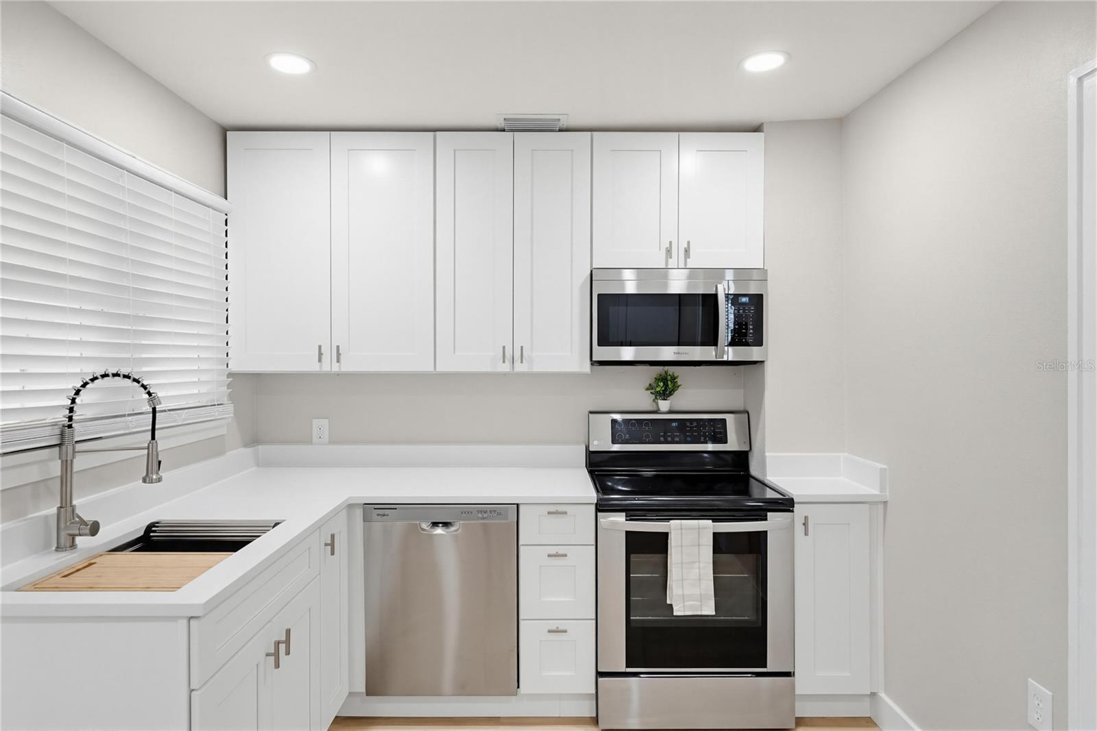 ST PETERSBURG INVESTMENT CO SUB - Residential