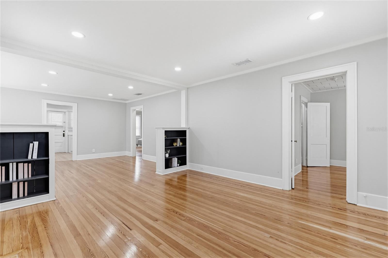 ST PETERSBURG INVESTMENT CO SUB - Residential