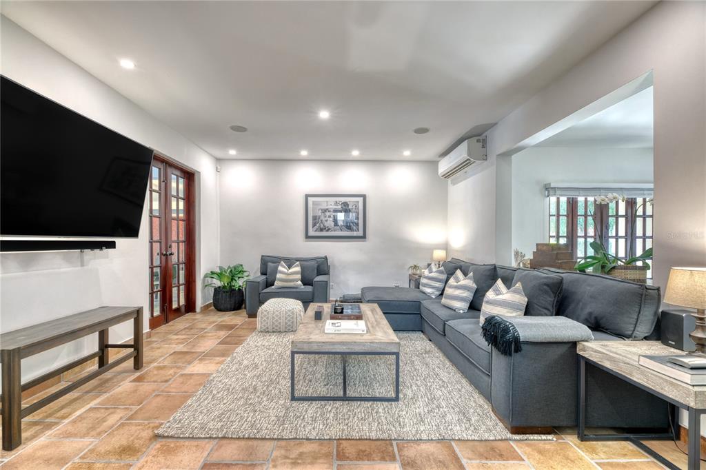 CONDADO BEACH - Residential