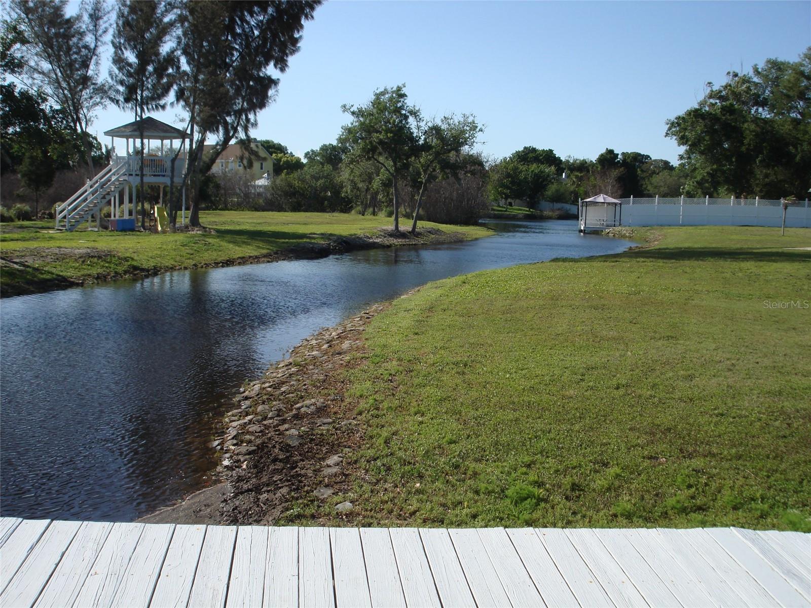 SHERWOOD MANOR - Residential Lease