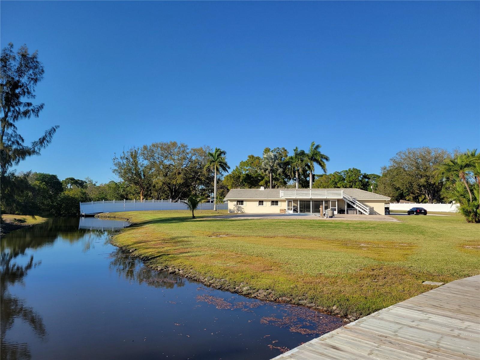 SHERWOOD MANOR - Residential Lease
