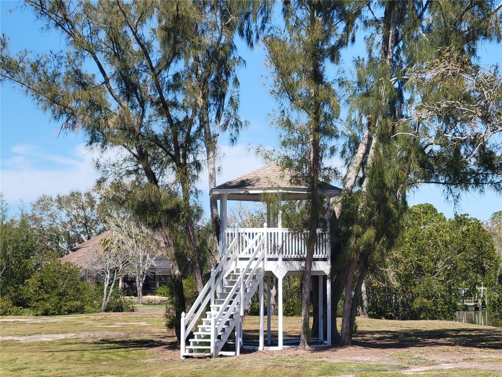 SHERWOOD MANOR - Residential Lease
