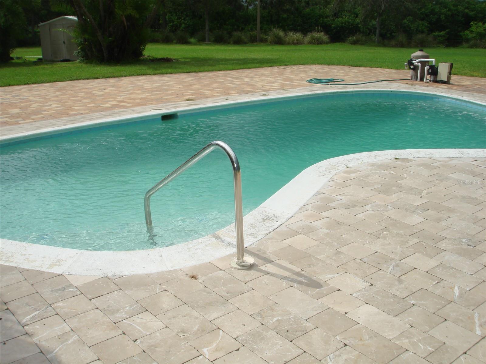 SHERWOOD MANOR - Residential Lease