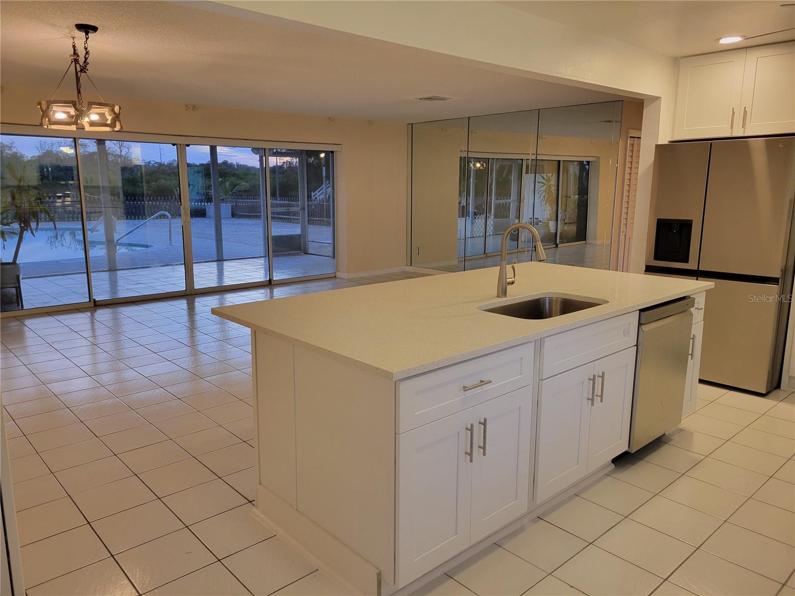 SHERWOOD MANOR - Residential Lease