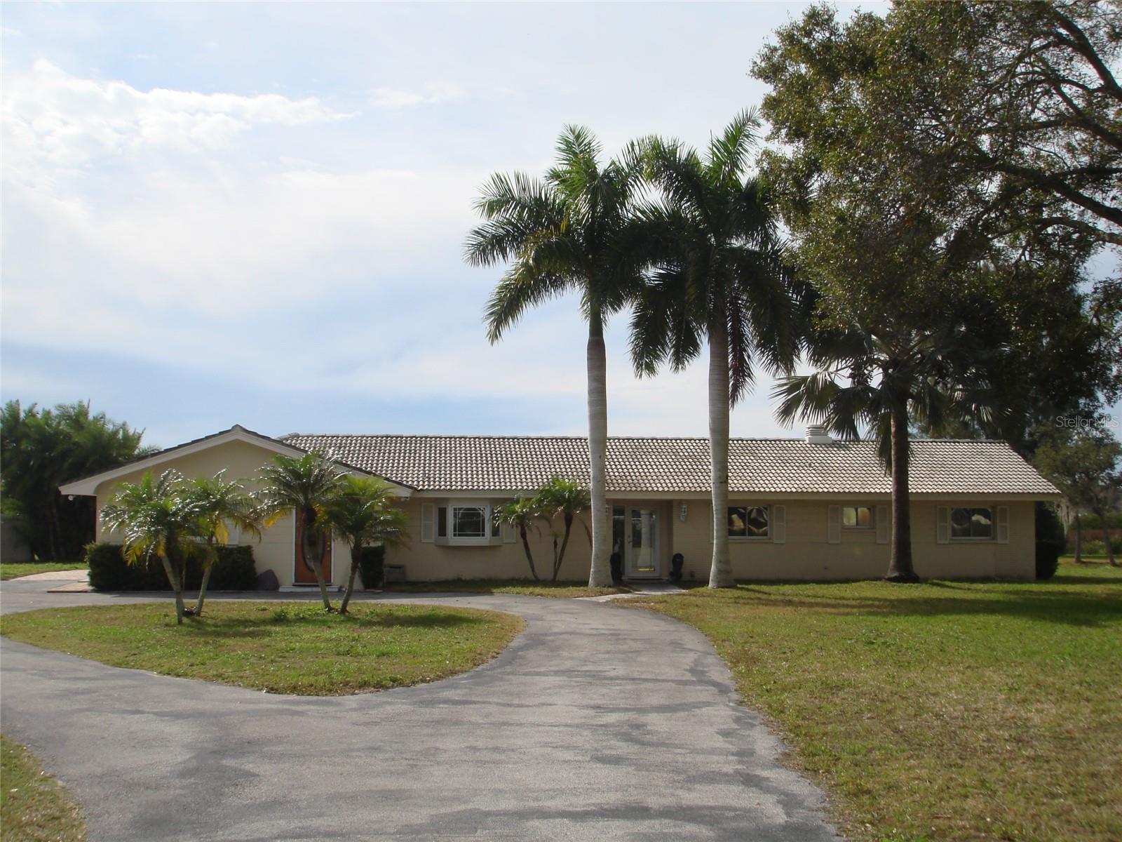 SHERWOOD MANOR - Residential Lease