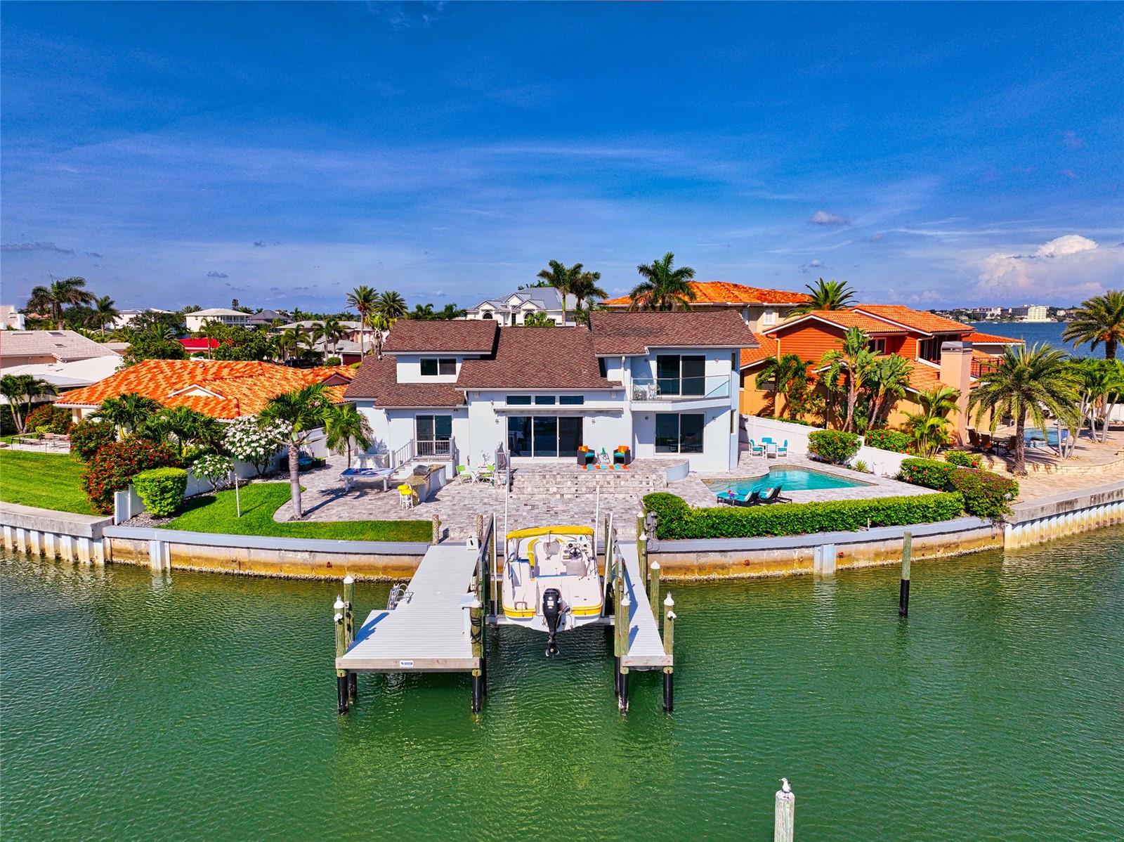 BELLEVUE ESTATES ISLAND - Residential