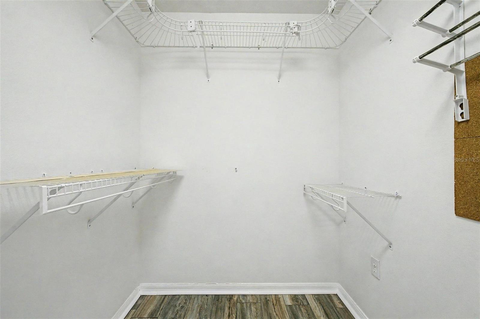 BLOOMINGDALE SEC AA GG UNI - Residential