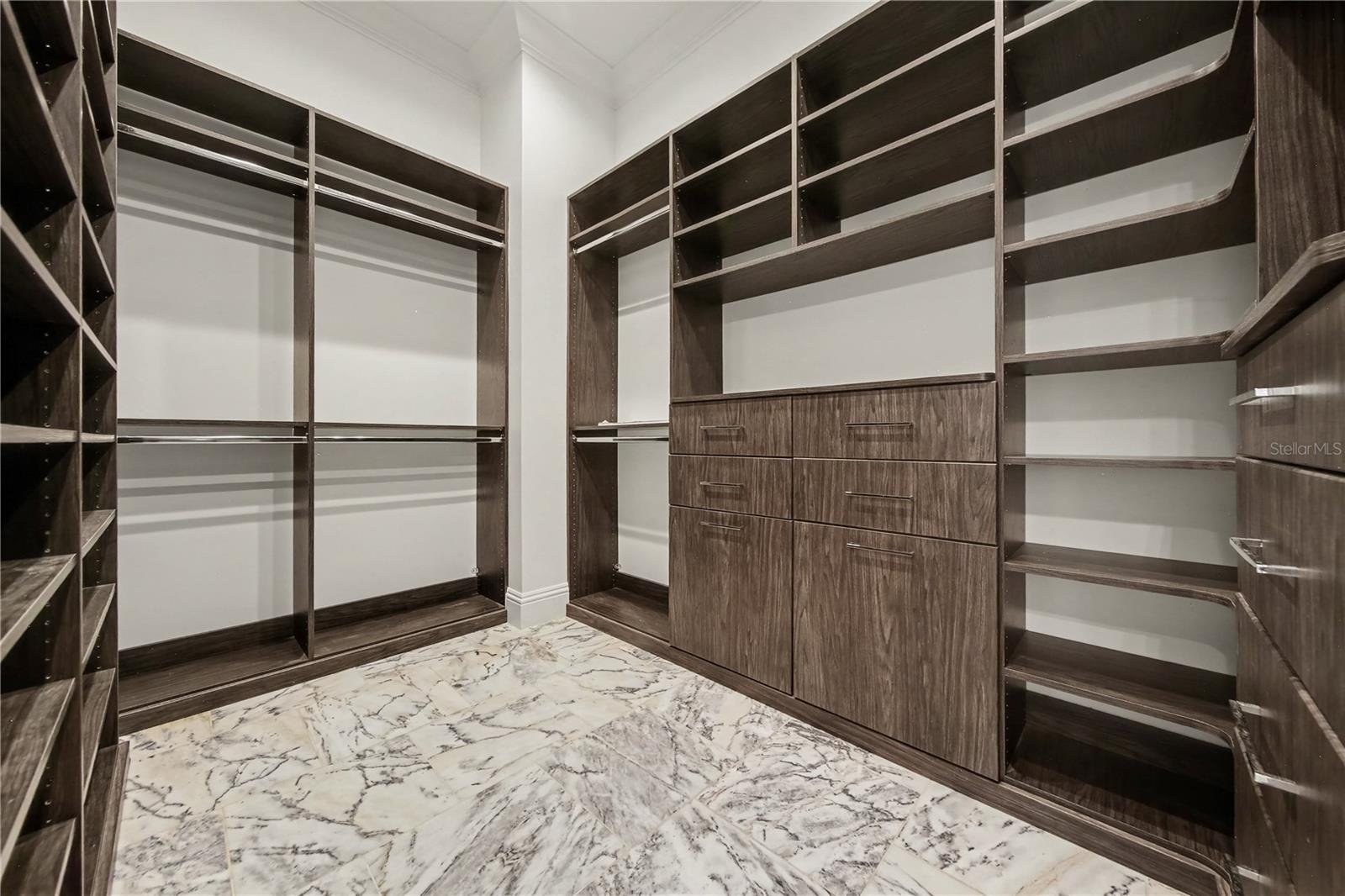 CONWILL ESTATES - Residential