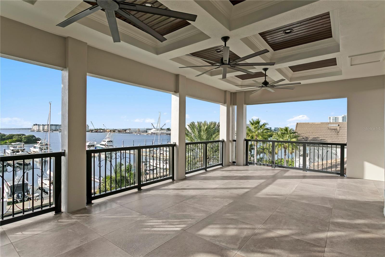 WESTSHORE YACHT CLUB PH 1 - Residential