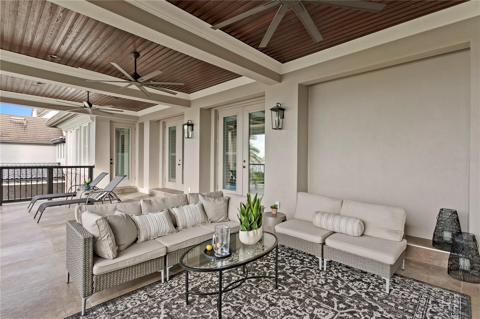 WESTSHORE YACHT CLUB PH 1 - Residential