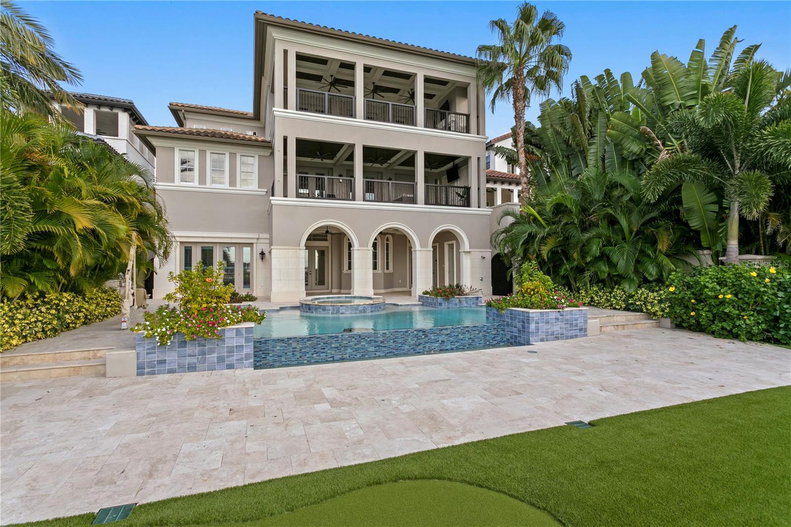 WESTSHORE YACHT CLUB PH 1 - Residential