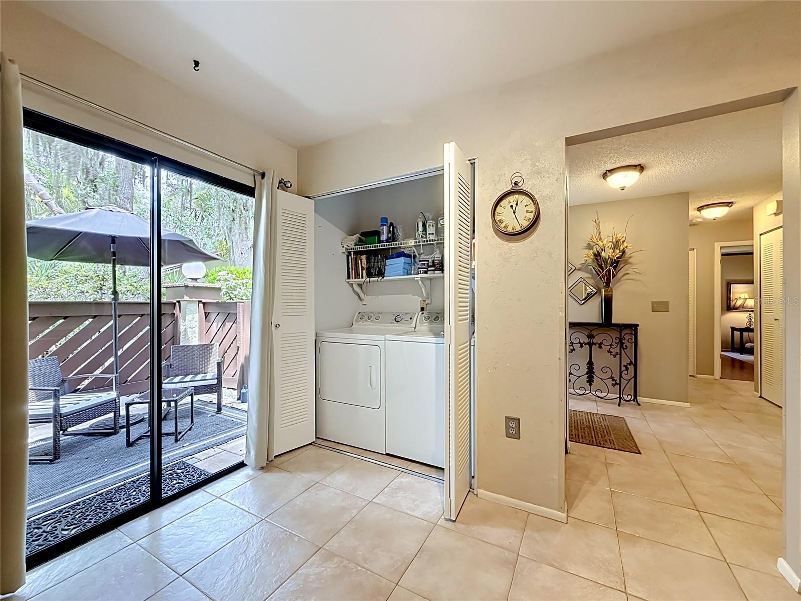 STRATHMORE GATE-EAST - Residential