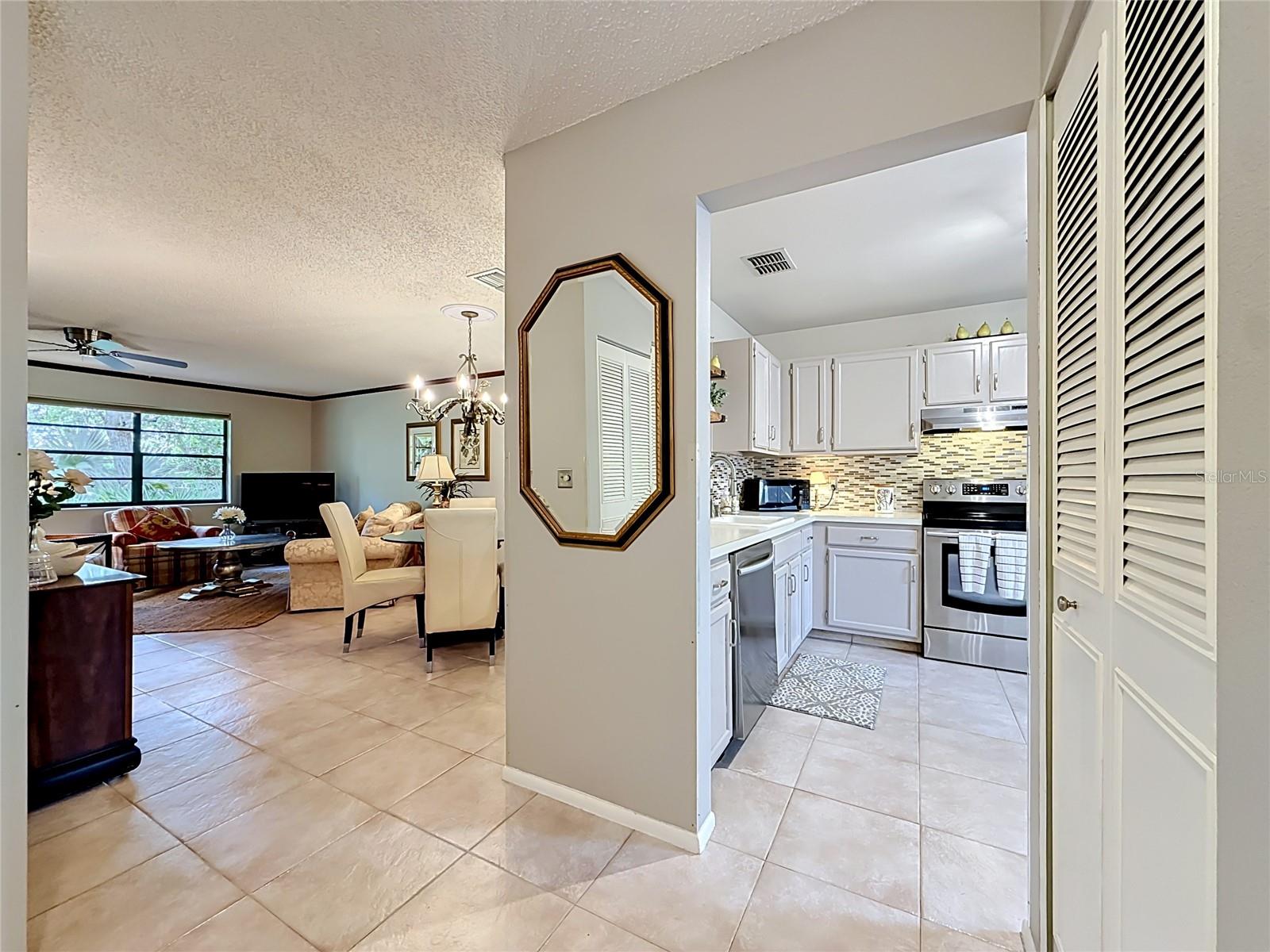 STRATHMORE GATE-EAST - Residential