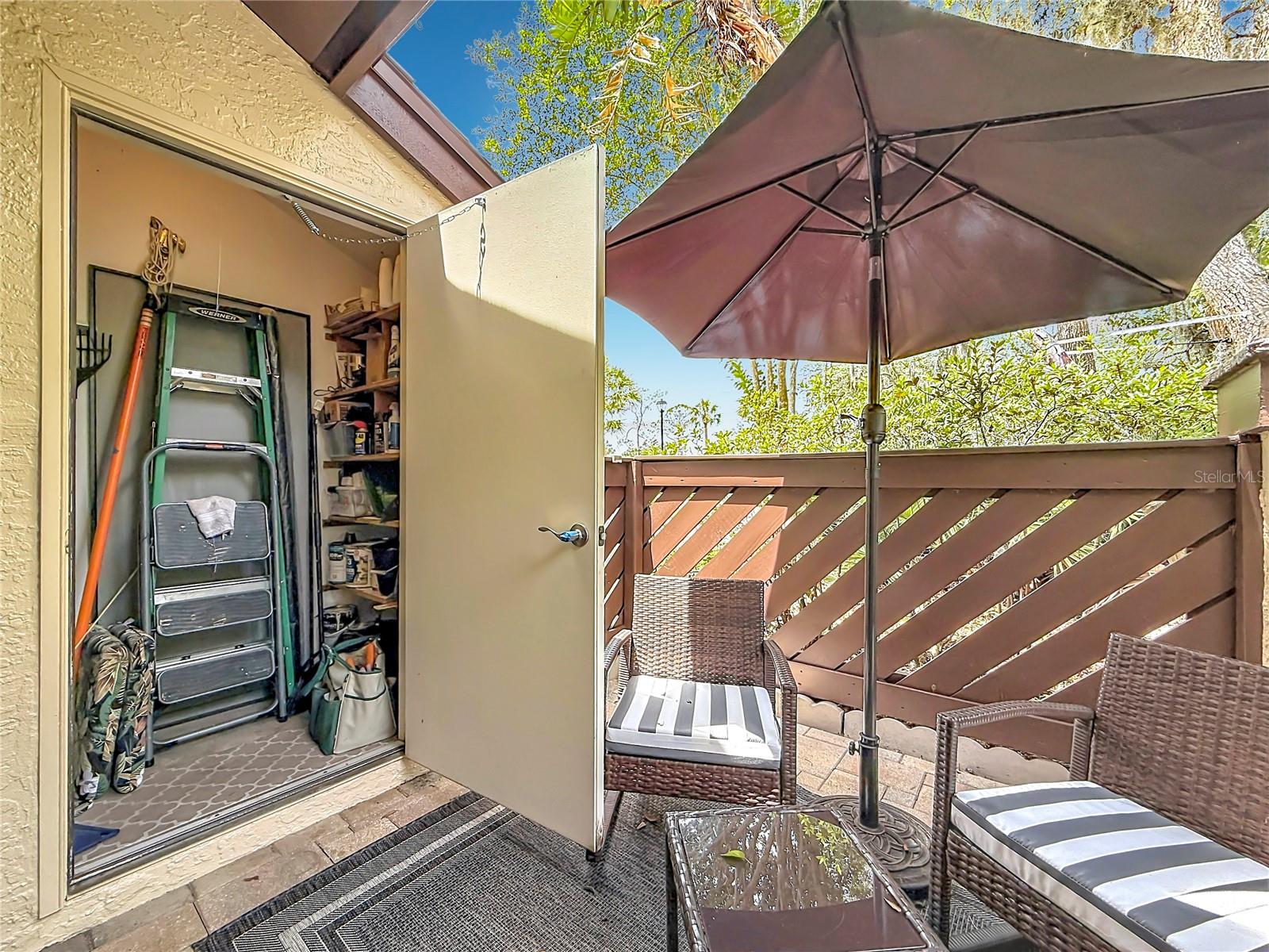 STRATHMORE GATE-EAST - Residential