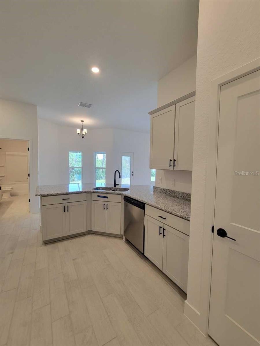 MARION OAKS UN 7 - Residential