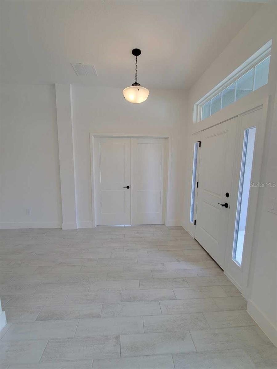 MARION OAKS UN 7 - Residential