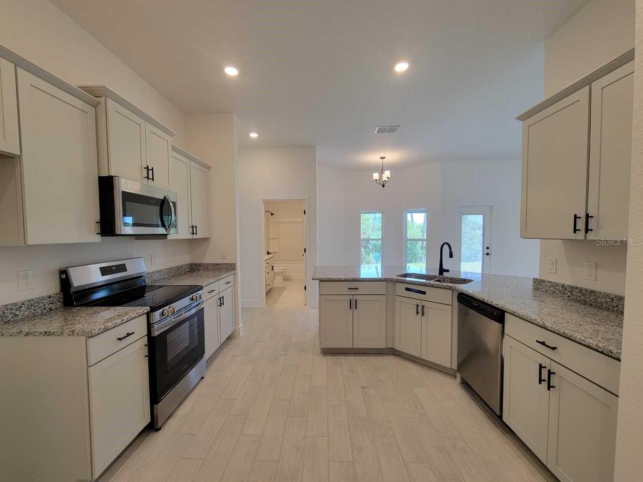 MARION OAKS UN 7 - Residential