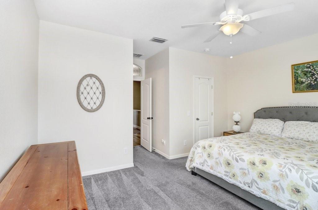 SWAN VIEW TWNHMS - Residential