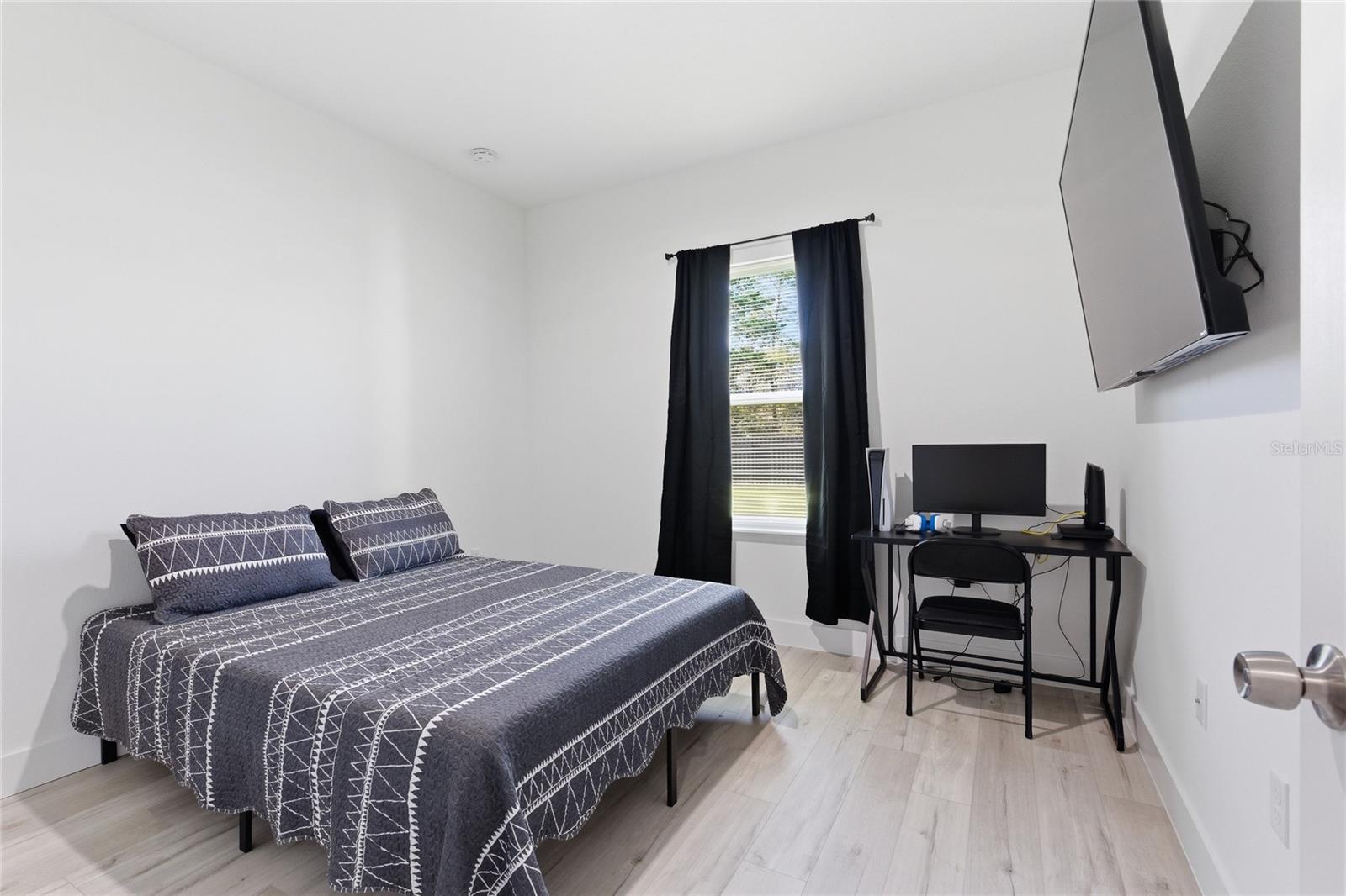 SILVER SPGS SHORES UN 35 - Residential