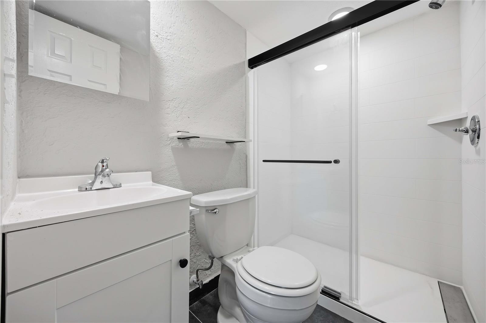 BAY STREET VILLAS - Residential Lease
