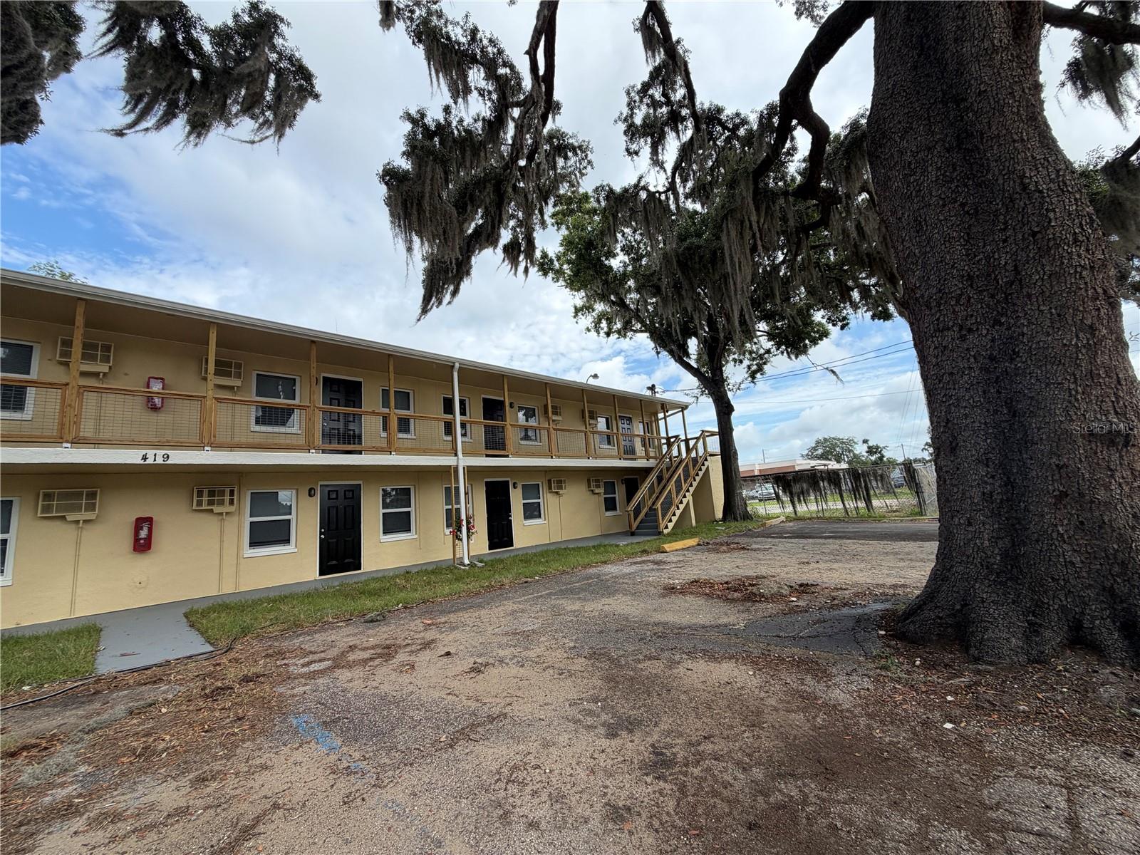 BAY STREET VILLAS - Residential Lease