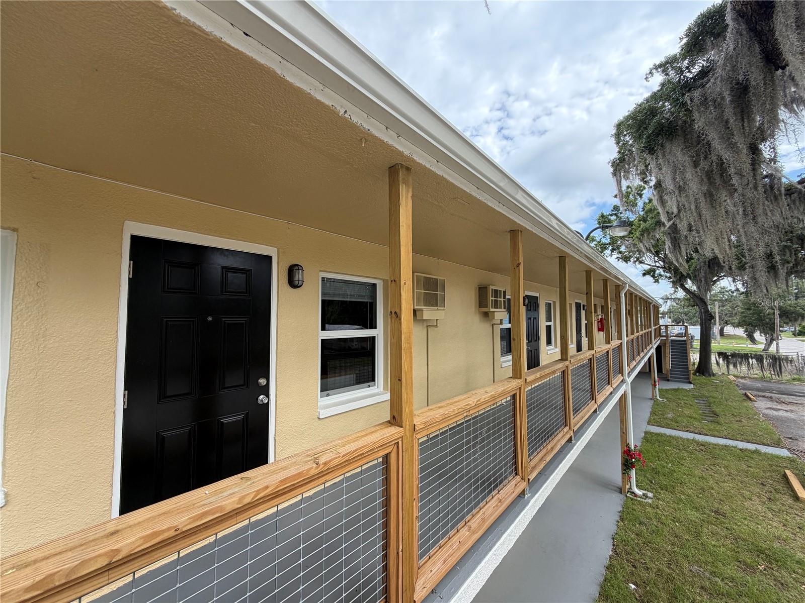 BAY STREET VILLAS - Residential Lease