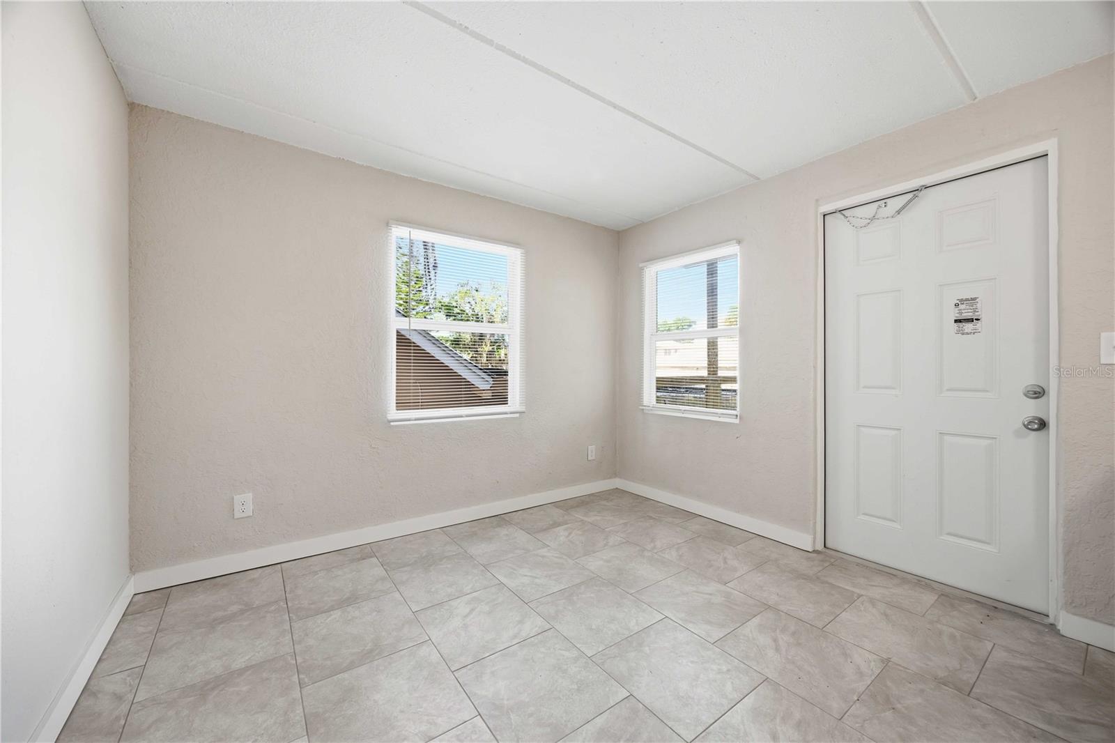 BAY STREET VILLAS - Residential Lease