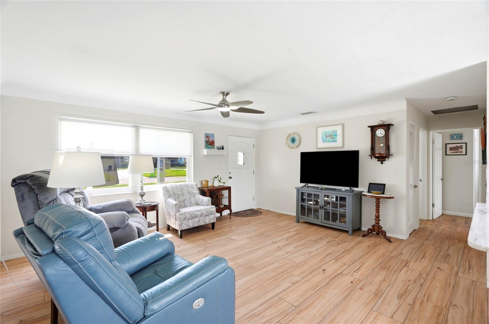 KENNETH CITY - Residential