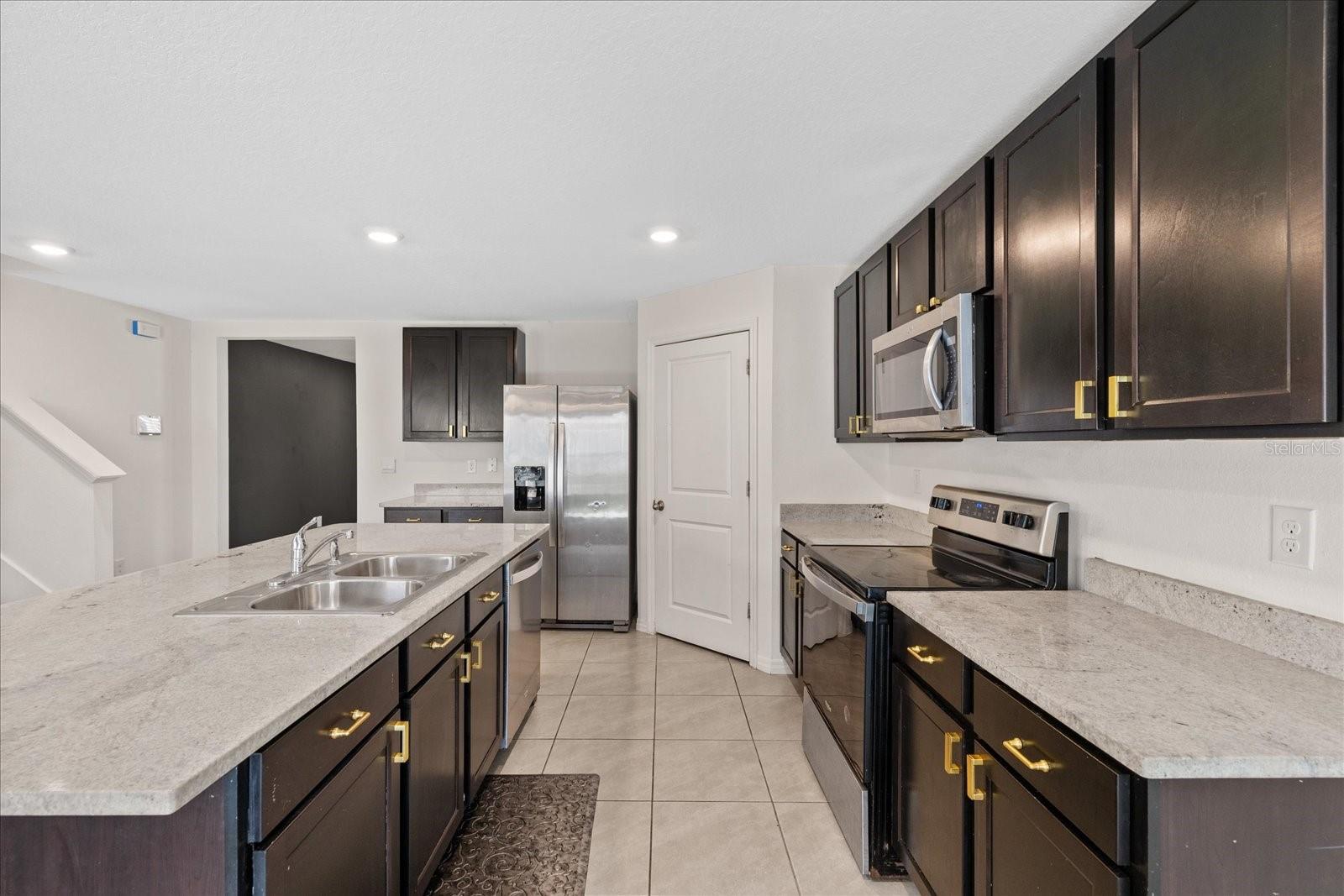 SUWANNEE LAKESIDE PH 2 & 3 - Residential