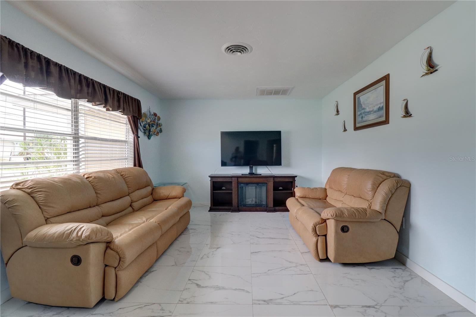CHAR PARK RE-PLAT - Residential