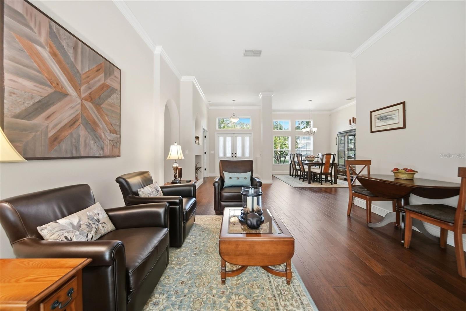 UNIVERSITY ESTATES - Residential