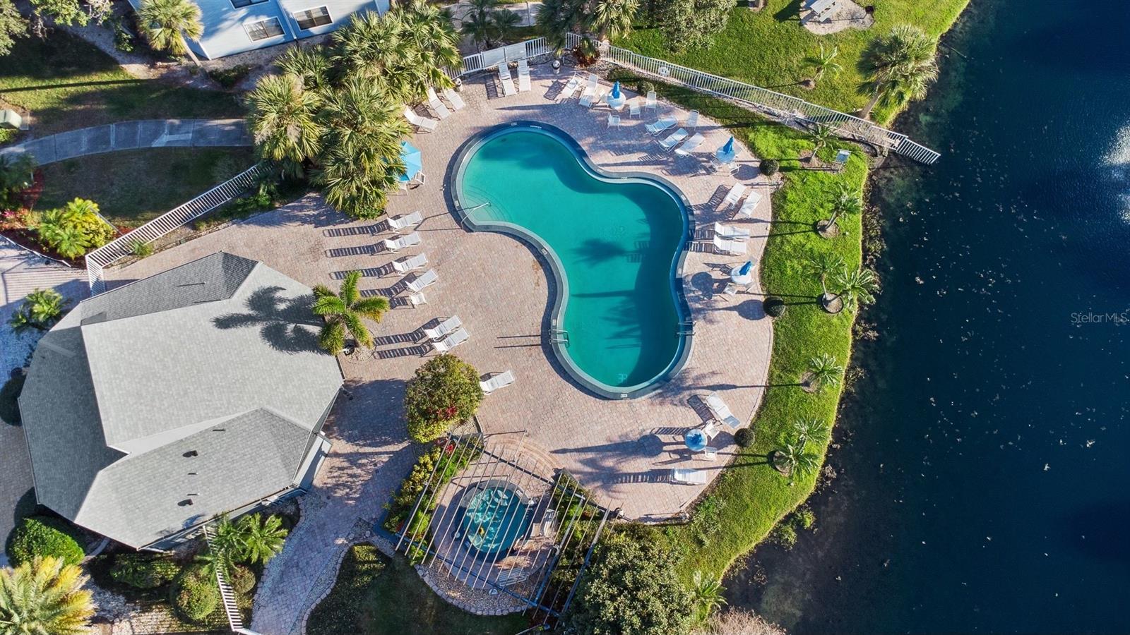 SOUTHPOINTE CONDO - Residential