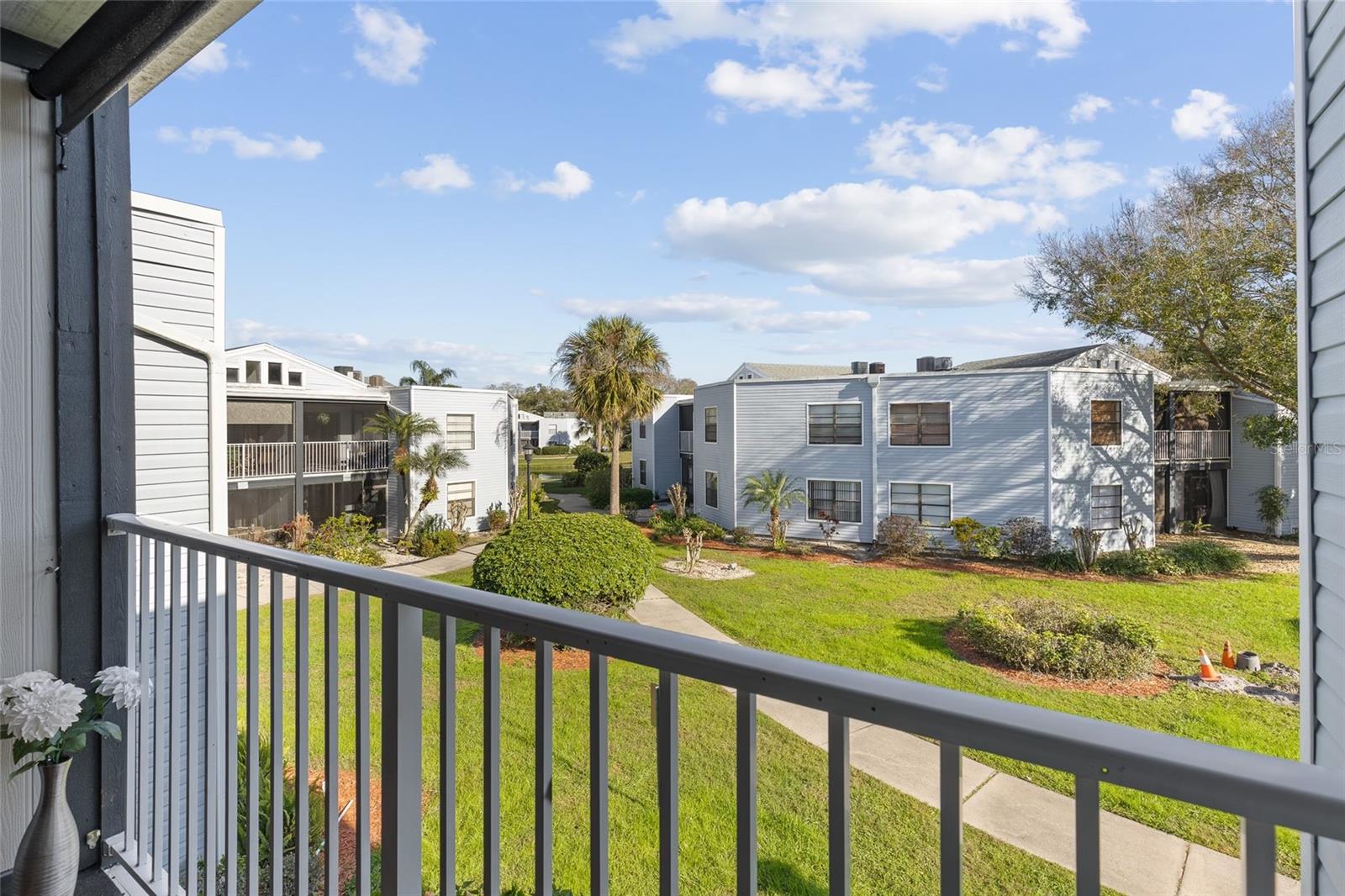 SOUTHPOINTE CONDO - Residential