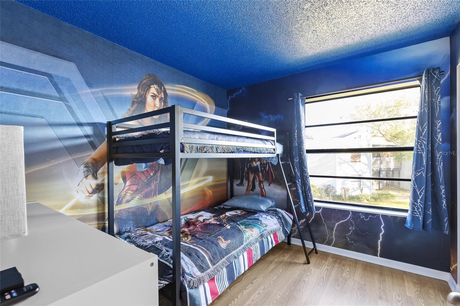 SOUTHPOINTE CONDO - Residential