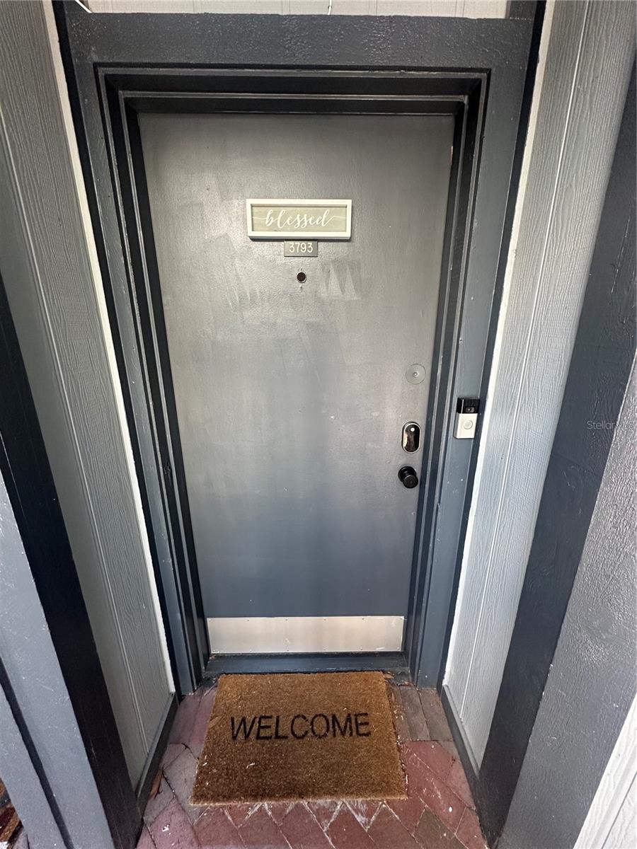 SOUTHPOINTE CONDO - Residential
