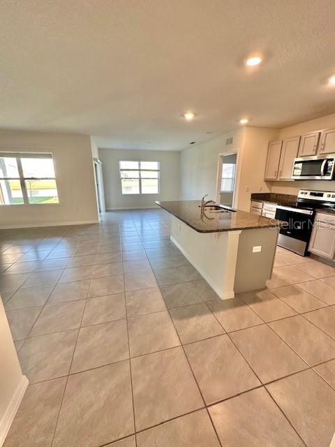LAKE CHARLES RESIDENCE PH 1A - Residential Lease