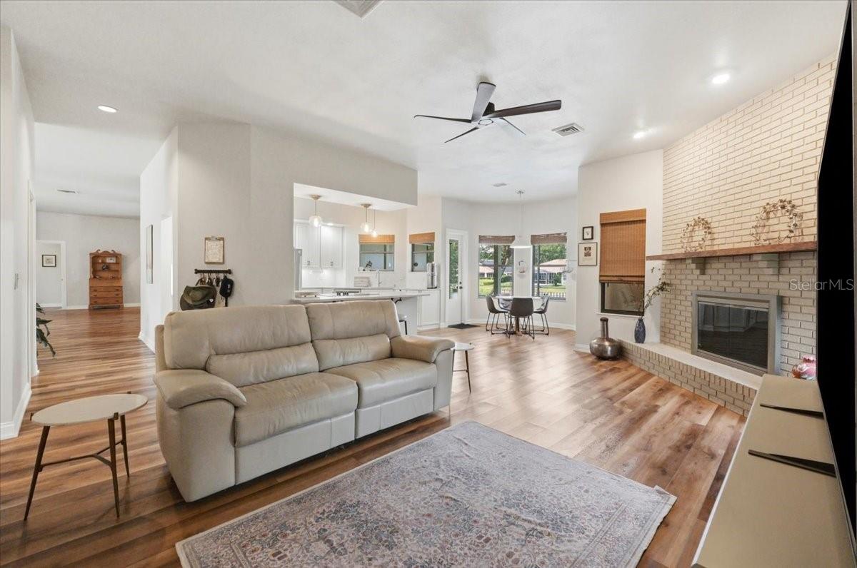 KELLSMONT - Residential