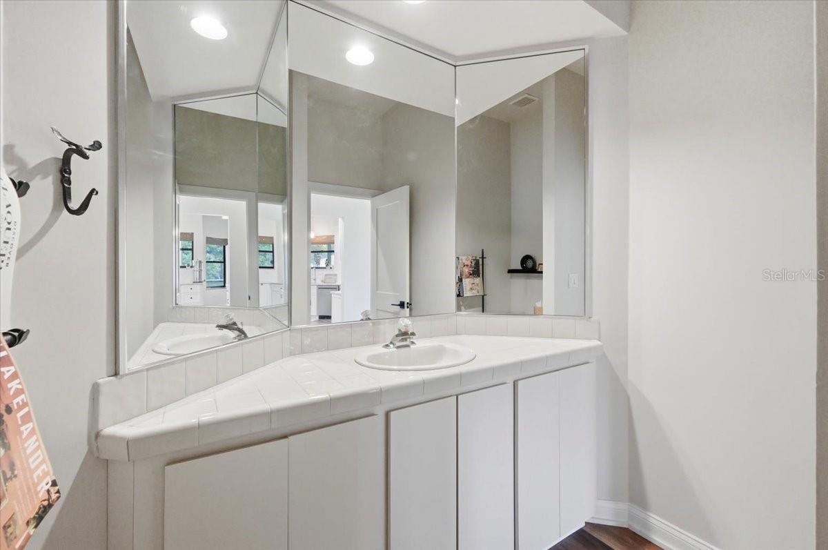 KELLSMONT - Residential