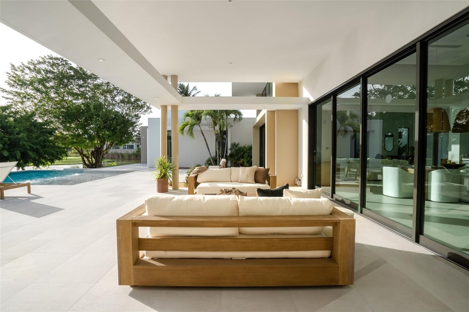 DORADO COUNTRY ESTATES - Residential