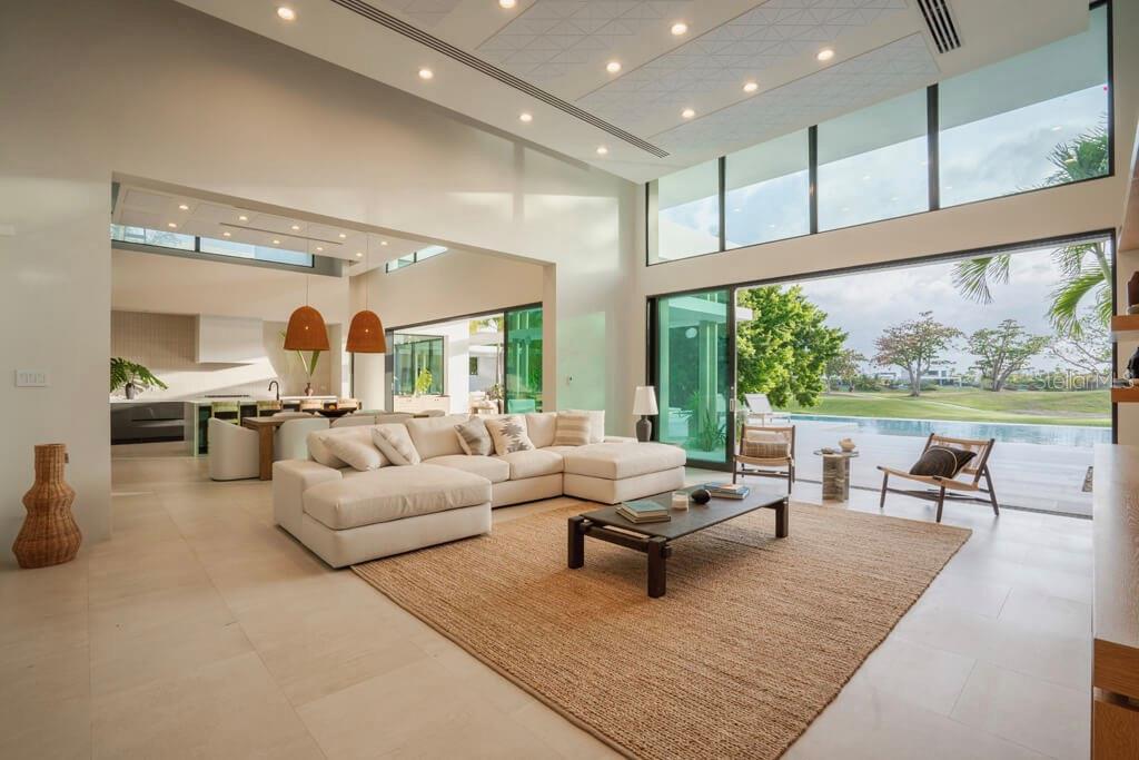 DORADO COUNTRY ESTATES - Residential