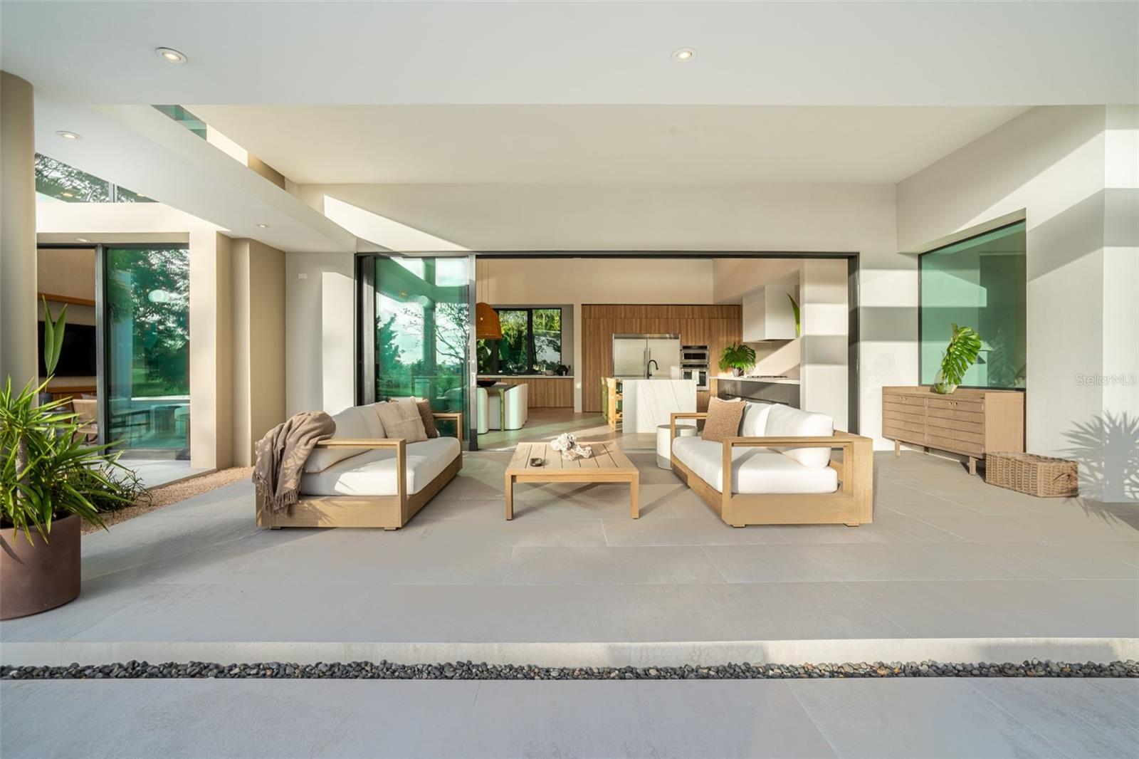 DORADO COUNTRY ESTATES - Residential
