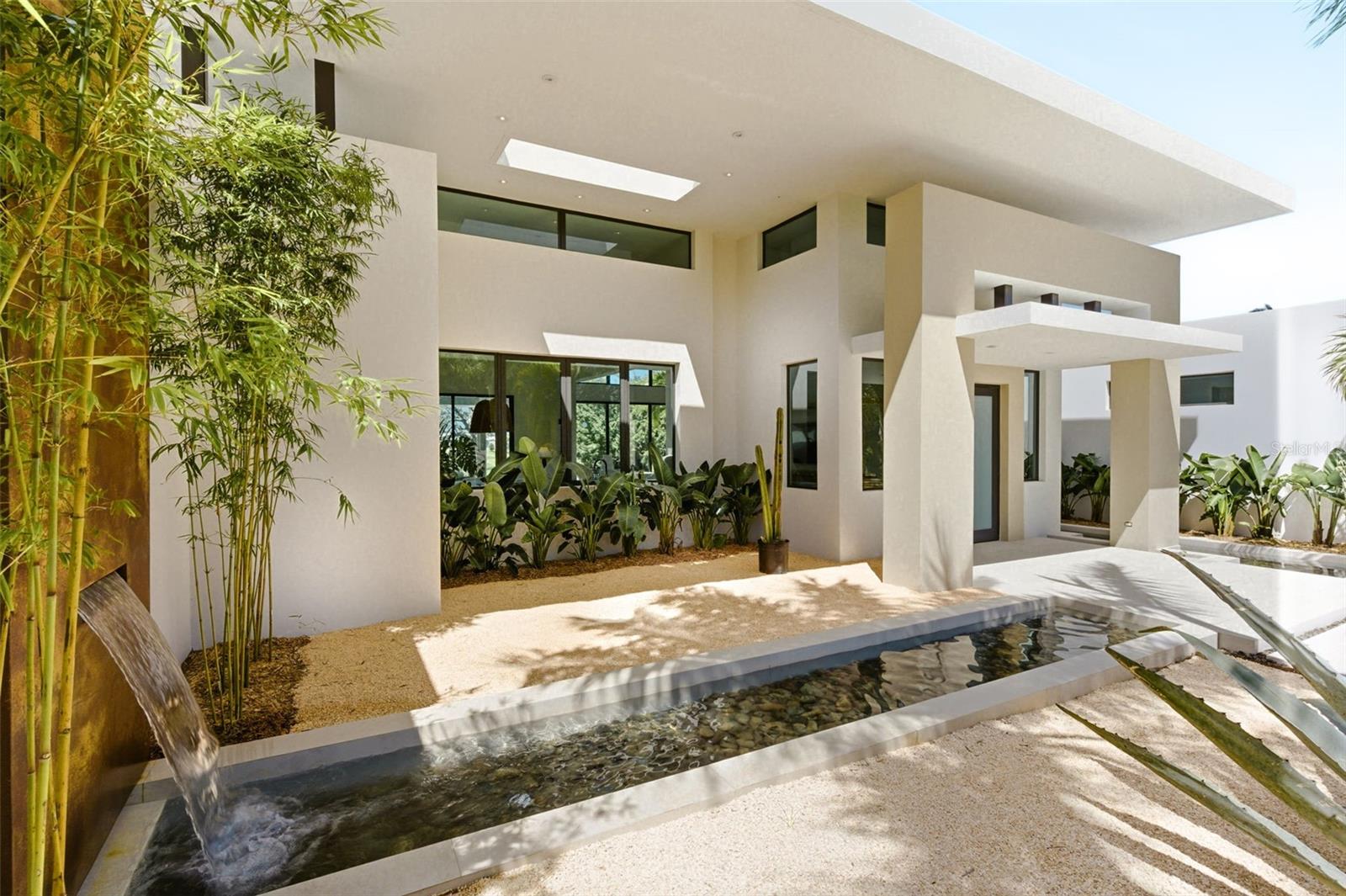 DORADO COUNTRY ESTATES - Residential