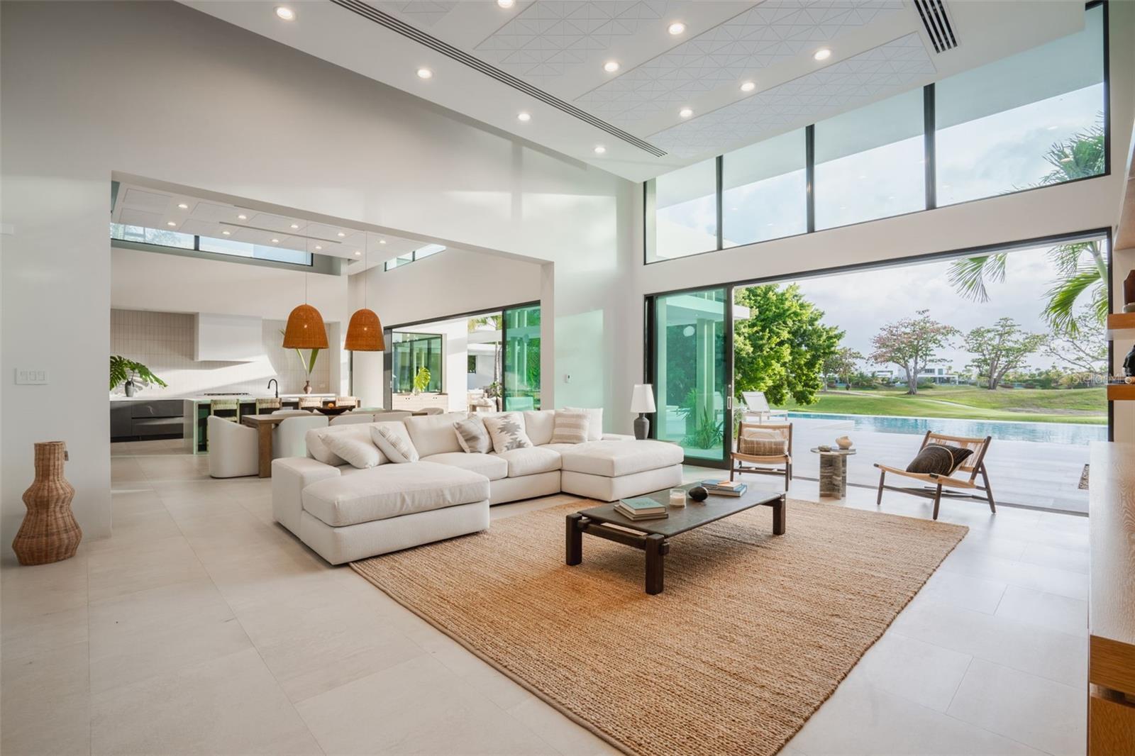 DORADO COUNTRY ESTATES - Residential