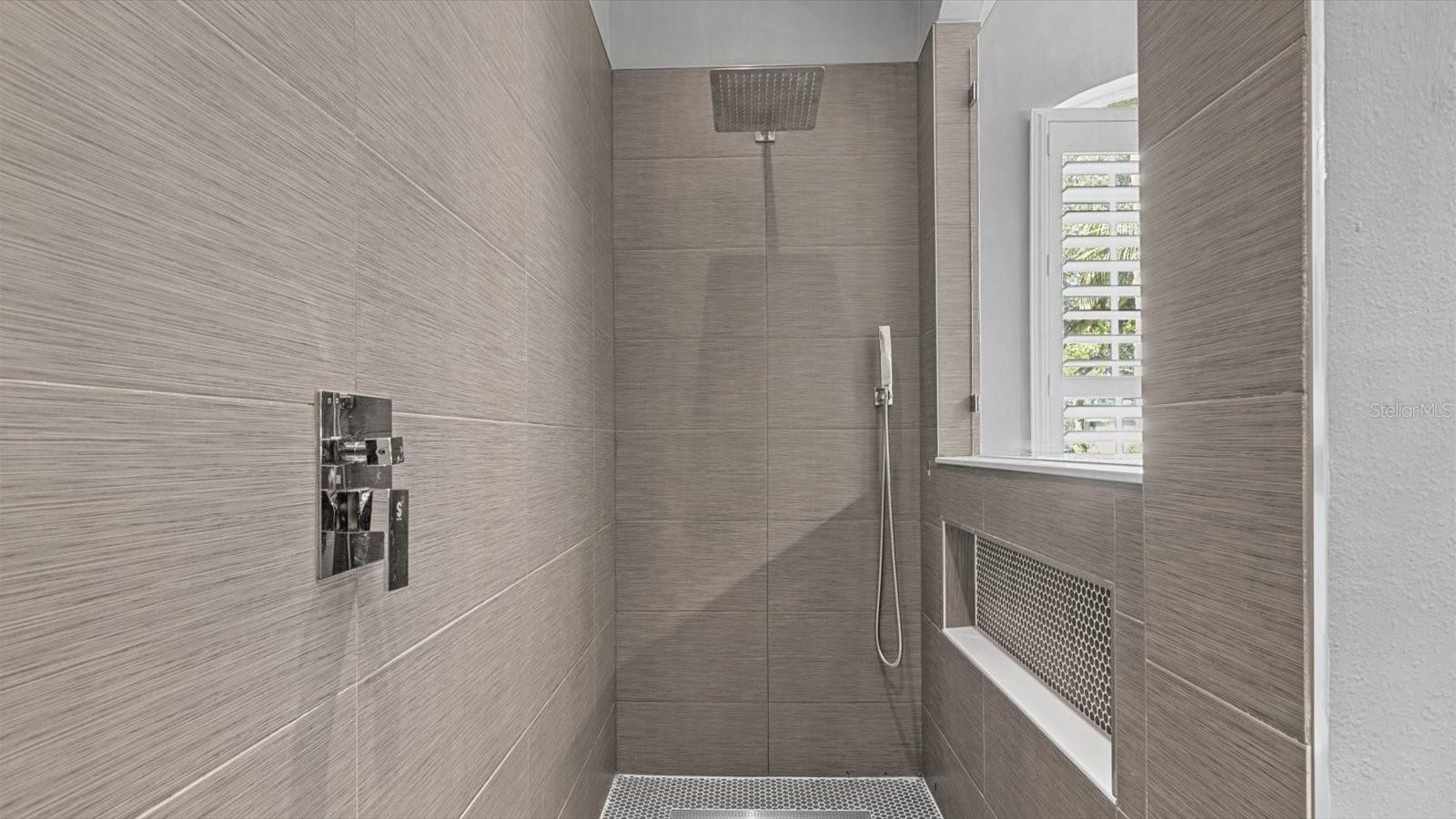 WELLINGTON MANOR PH 2 - Residential