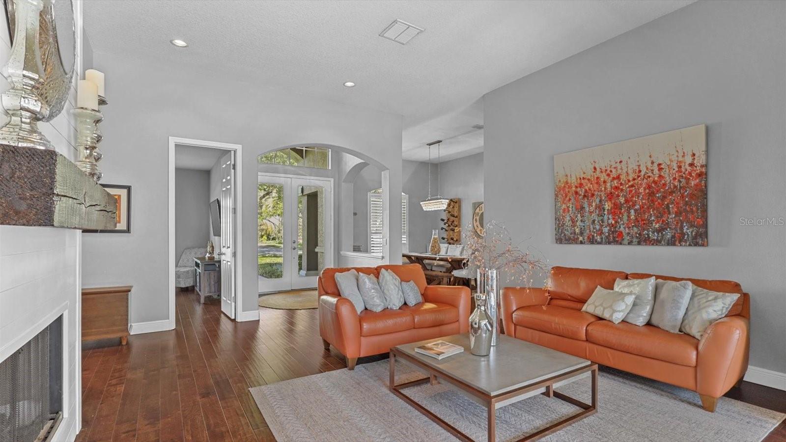 WELLINGTON MANOR PH 2 - Residential