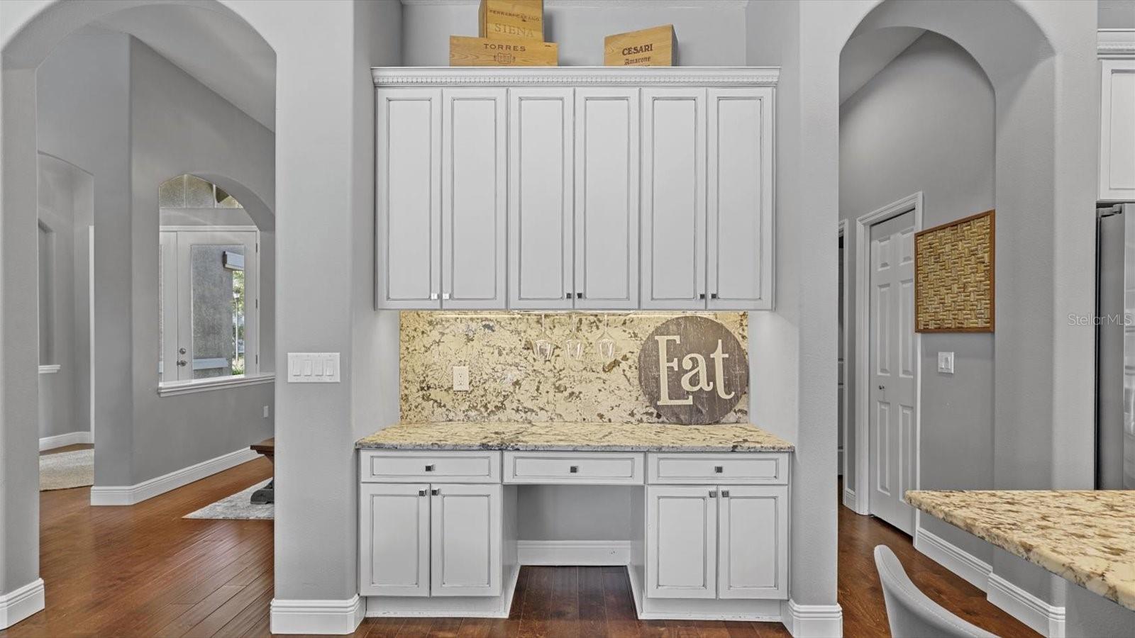 WELLINGTON MANOR PH 2 - Residential